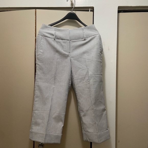 2 piece women vest and pants le chateau - Picture 5 of 8